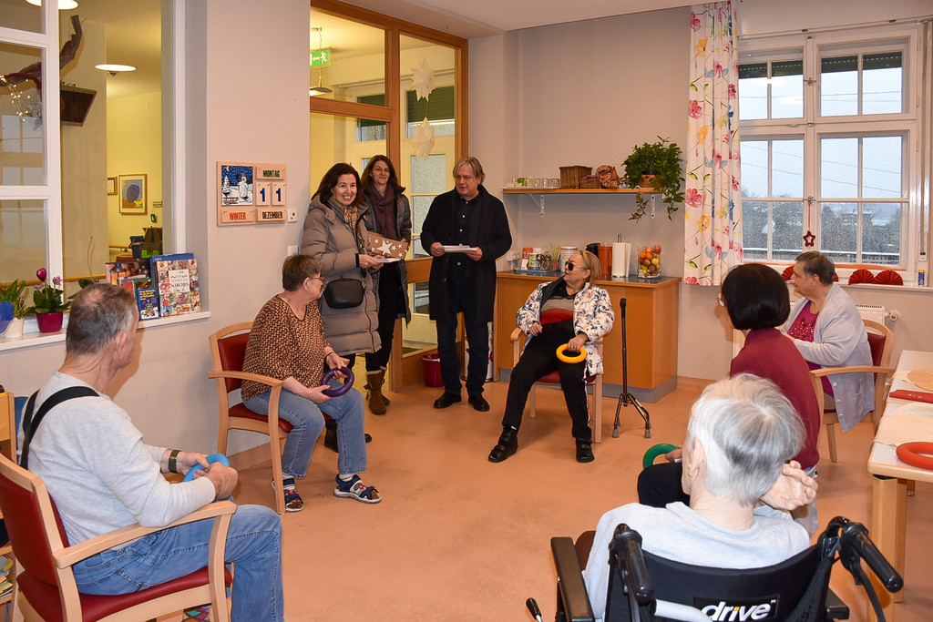 20231211_Jesuheim_Weihnachtskartenaktion-10.jpg