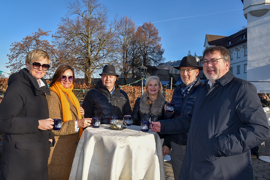 20231217_Schloss Hofener Weihnachtsmarkt-20.jpg