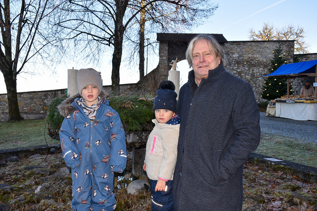 20231217_Schloss Hofener Weihnachtsmarkt-24.jpg