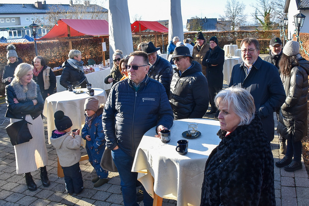20231217_Schloss Hofener Weihnachtsmarkt-38.jpg