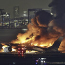 Japan_Plane_Fire_28738.jpg