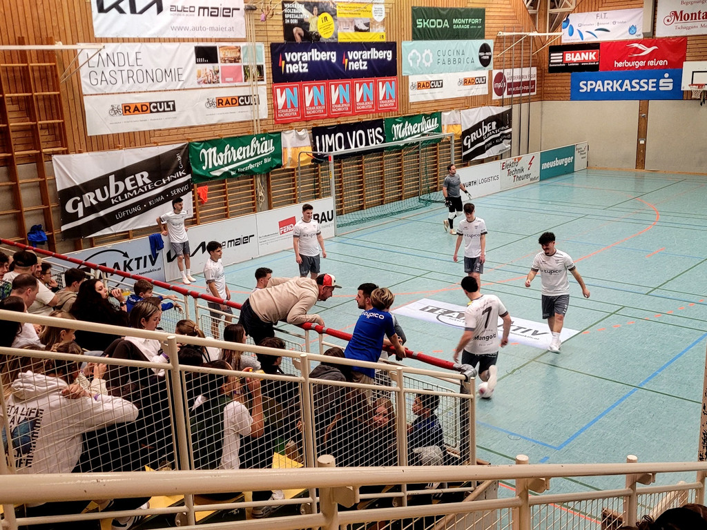 Fu__ball SVL HALLENMASTERS in Wolfurt A VORRUNDE am 30-12-2023 _5_.jpg