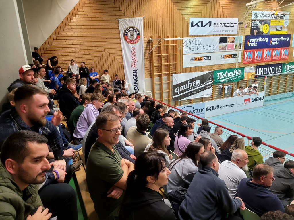 Fu__ball SVL HALLENMASTERS in Wolfurt B HALBFINALE am 02-01-2024 _16_.jpg