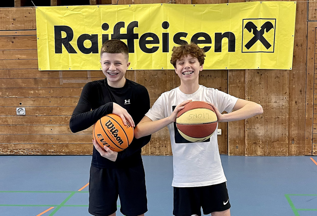 Jonas Petruzzellis und Moritz Walser.jpeg