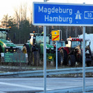 2024-01-08T080310Z_1609163909_RC2JD5AP98KK_RTRMADP_3_GERMANY-POLITICS-FARMERS-PROTEST.JPG