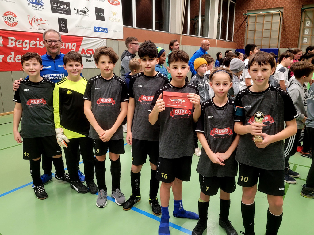 Fu__ball SVL NACHWUCHS SPARK7 U12 Turnier 09-12-2023 _25_.jpg