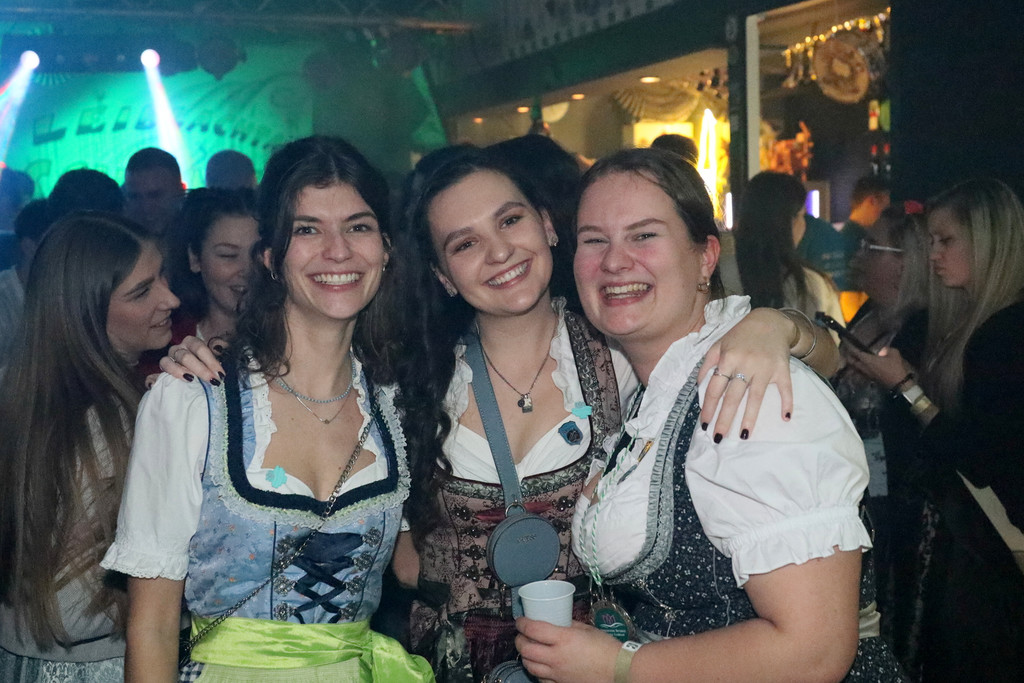 Dirndl _12_.JPG