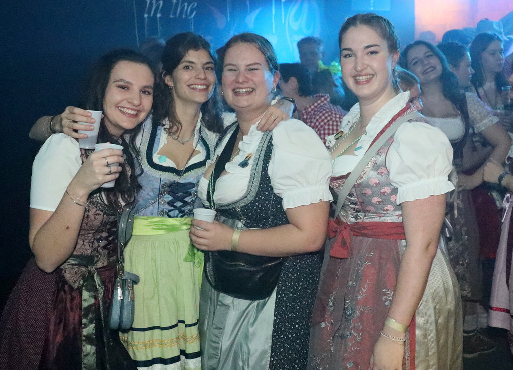 Dirndl _24_.JPG