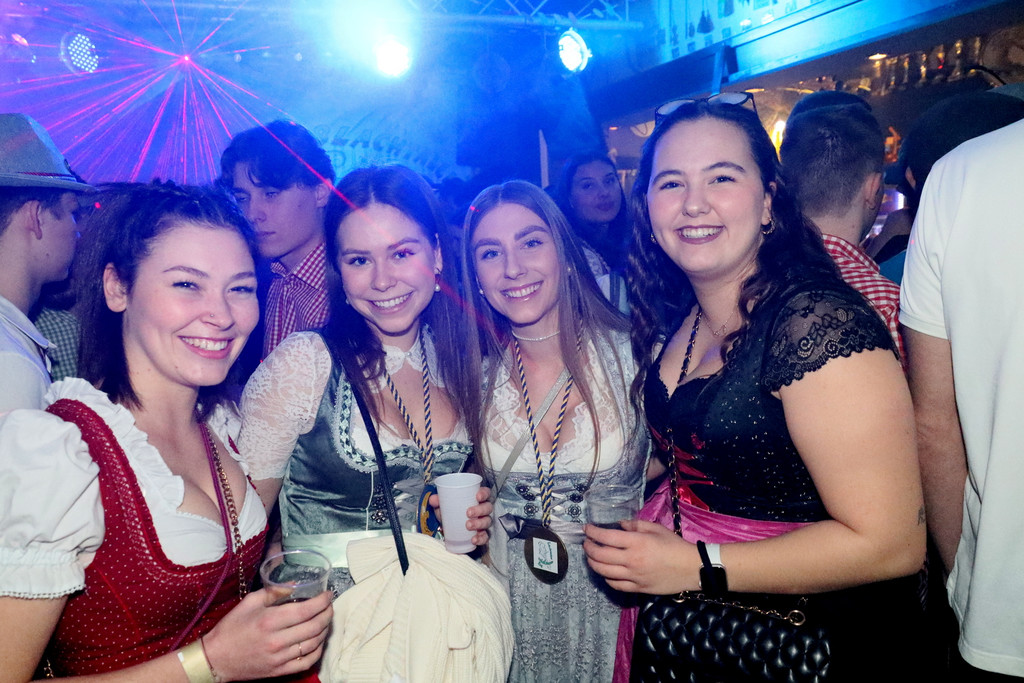 Dirndl _29_.JPG