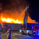 Supermarkt bei Wien in Vollbrand 
