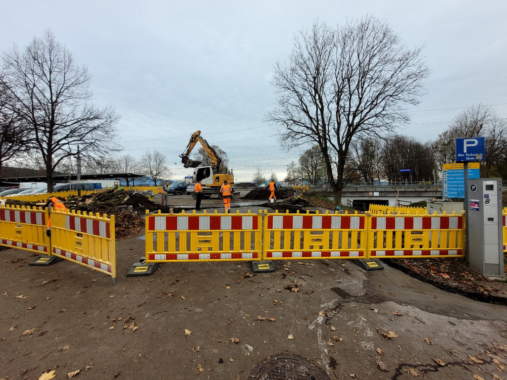 Bahnhof Lochau-H__rbranz VORPLATZ NEU B Parkplatzr__umung START November 28-11-2023 _2_.jpg