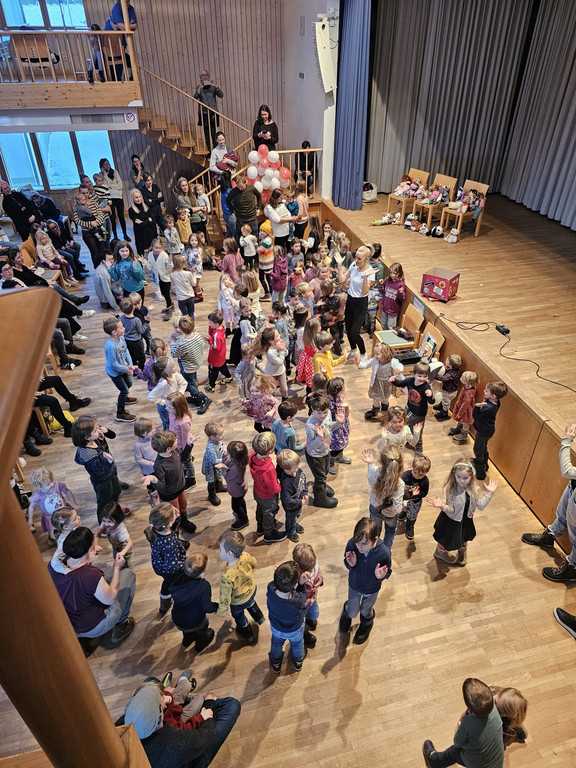 Kuscheltier Krankenhaus - Teddy Eddy Konzert 2024 Familienverband Hittisau _6_.jpg