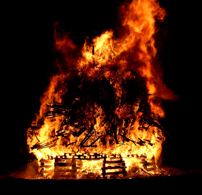 BU 1b Lochau Funken B__UMLE am See SYMBOLFOTO Terminank__ndigung Februar 2024 _3_.JPG