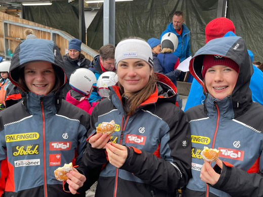 Siegerehrung3 2024-02-11 um 18_36_17_67a48cdd.jpg