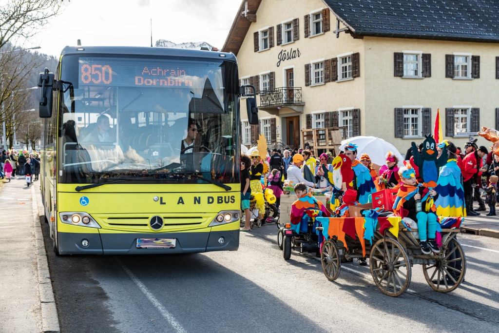 Heli-04670 _Mittel_.jpg