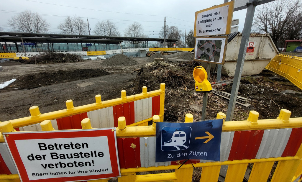 Bahnhof VORPLATZ NEU Baufortschritt Februar 2024 _4_.jpg