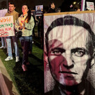2024-02-17T080745Z_1517023311_RC2246ANYLXU_RTRMADP_3_RUSSIA-NAVALNY-LOS-ANGELES-PROTEST.JPG