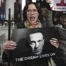 Britain_Russia_Navalny_Obit_68828.jpg