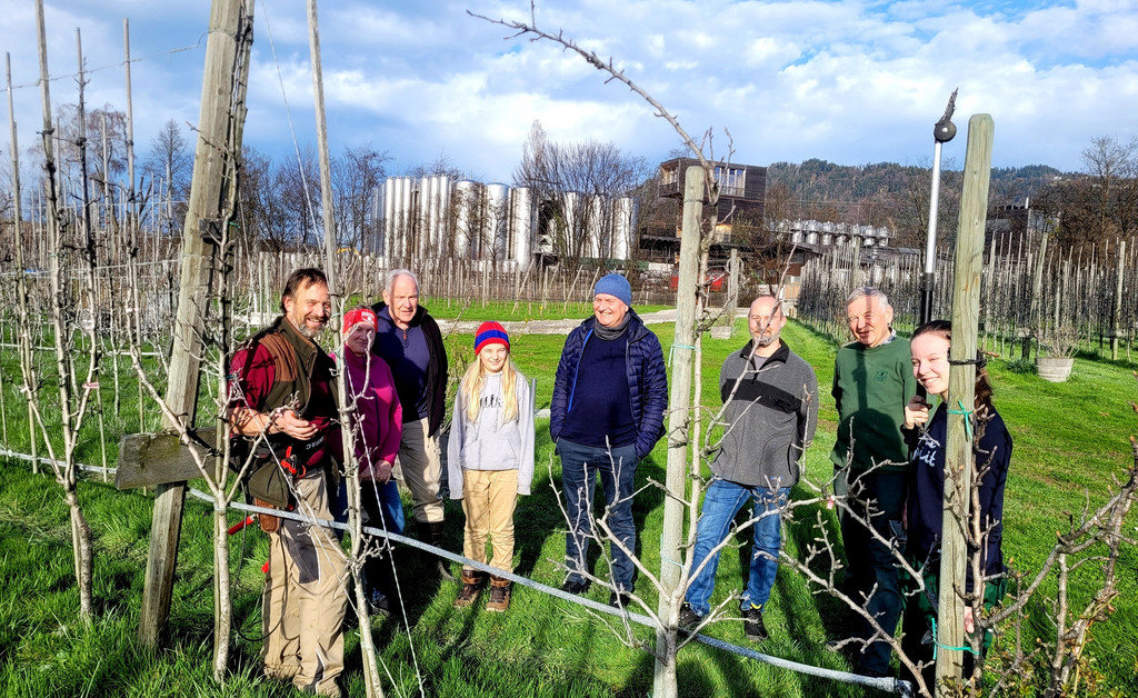Obsthof Leiblachtal BAUMSCHNITTKURS B Praxis 02-03-2024 _1_.jpg