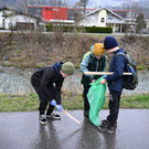 Bei der Landschaftsreinigung haben in Bludenz zahlreiche freiwillige HelferInnen mit angepackt