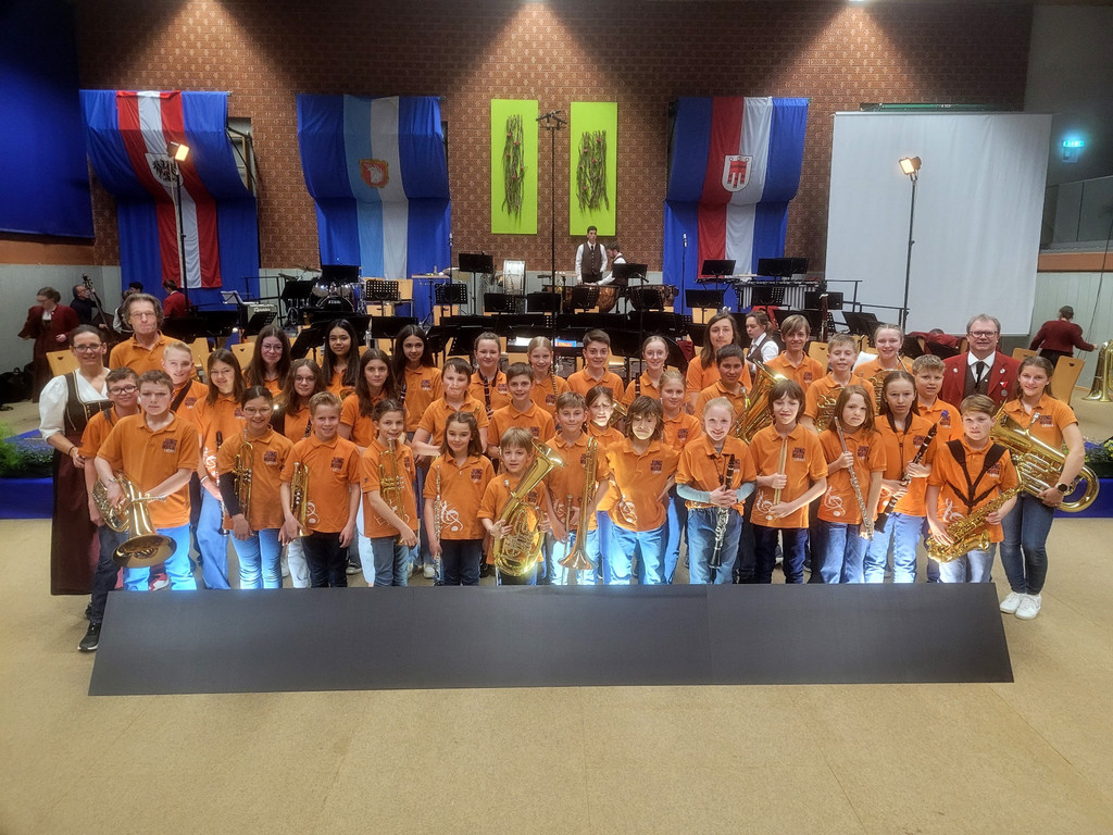 Musikverein FR__HLINGSKONZERT C MV plus JUGEND 15-04-2023 _1_.jpg