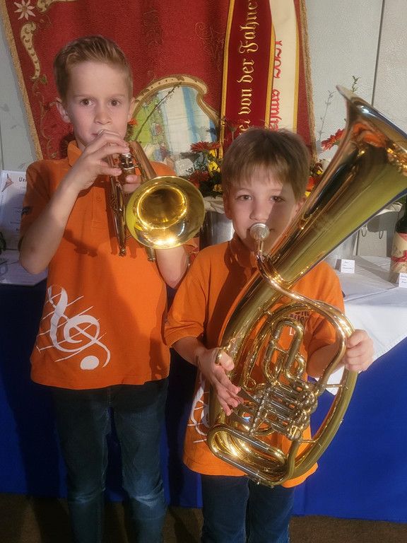 Musikverein FR__HLINGSKONZERT C MV plus JUGEND 15-04-2023 _14_.jpg