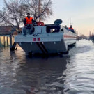 2024-04-06T122332Z_76514781_RC2017ATOUD5_RTRMADP_3_RUSSIA-FLOODS-ORSK-EVACUATION.JPG