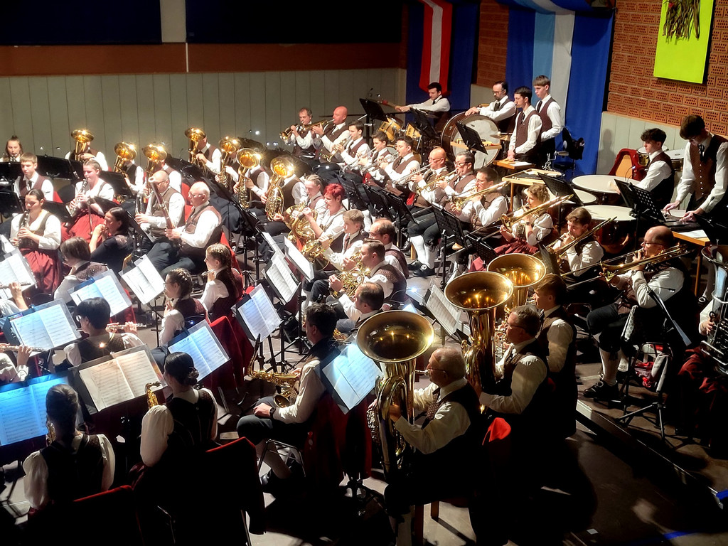 Musikverein FR__HJAHRSKONZERT A Konzert ALLGEMEIN 06-04-2024 _8_.jpg