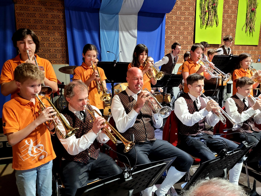 Musikverein FR__HJAHRSKONZERT B Konzert mit JUGEND 06-04-2024 _1_.jpg