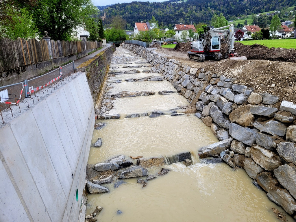 aRuggbach HOCHWASSERSCHUTZ BA 7 Klosterweg Richtung Eschachbr__cke NEU 16-04-2024 _2_.jpg