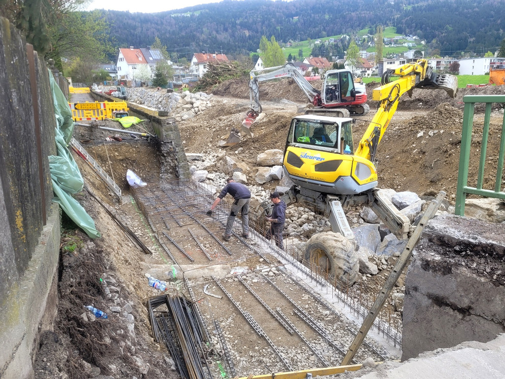 mRuggbach HOCHWASSERSCHUTZ BA 7 Klosterweg Richtung Eschachbr__cke NEU 04-04-2024 _2_.jpg