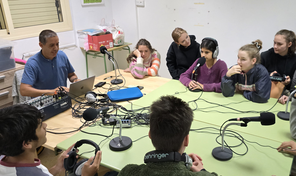 20240301_Schulradio_IES_Arinaga.jpg