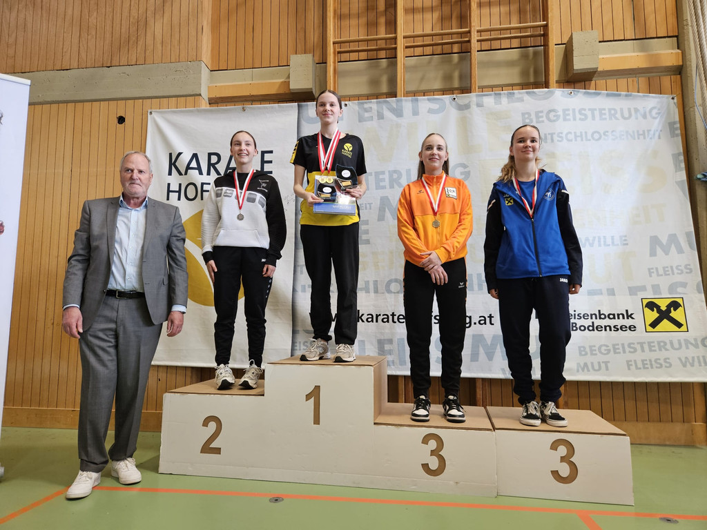 Elena Kumite.jpg