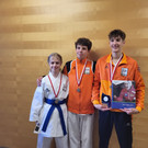 Landesmeisterschaft_Lorenz_Konstantin_Lara_Kata.jpg