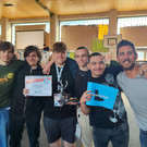 Botball Immanuel Ehe_ Leonard Ramersdorfer_ Daniel Fink_ Nate Gantioler_ Mihai Muscalu mit Lehrer und Coach Simon Mantler - .jpg