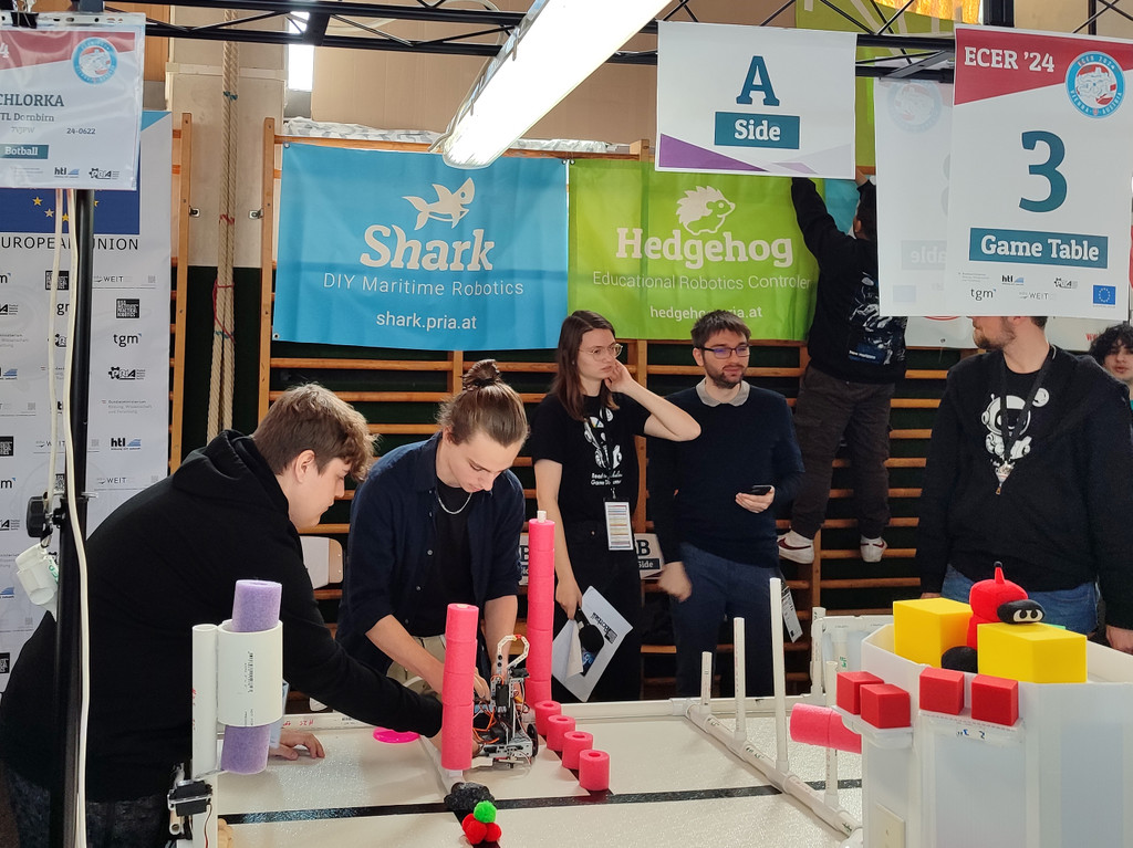 Botball Wettbewerb_4.jpg