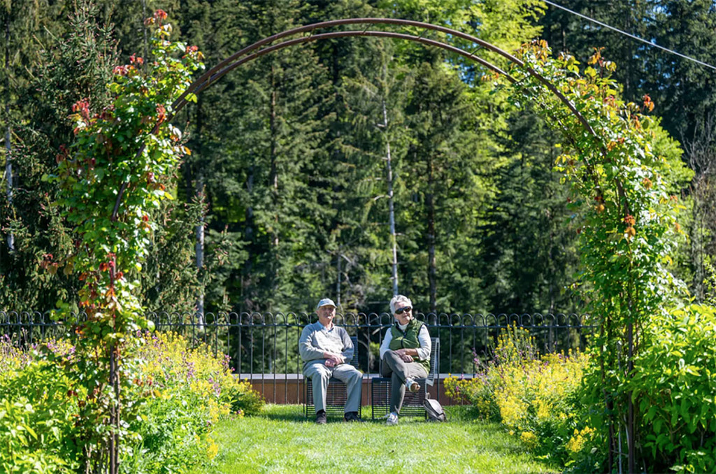 Schlossgarten Platz zum Vereweilen.jpg