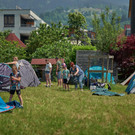 Groß und Klein feiern gemeinsam und kreativ Pfingsten