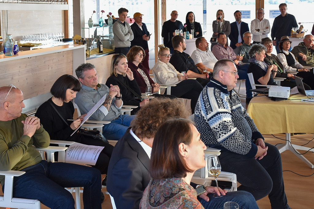 20240425_Unternehmerb__rse JHV-25.jpg