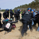 2024-05-10T093509Z_1439742988_RC2LN7AZYMFF_RTRMADP_3_GERMANY-TESLA-PROTEST.JPG