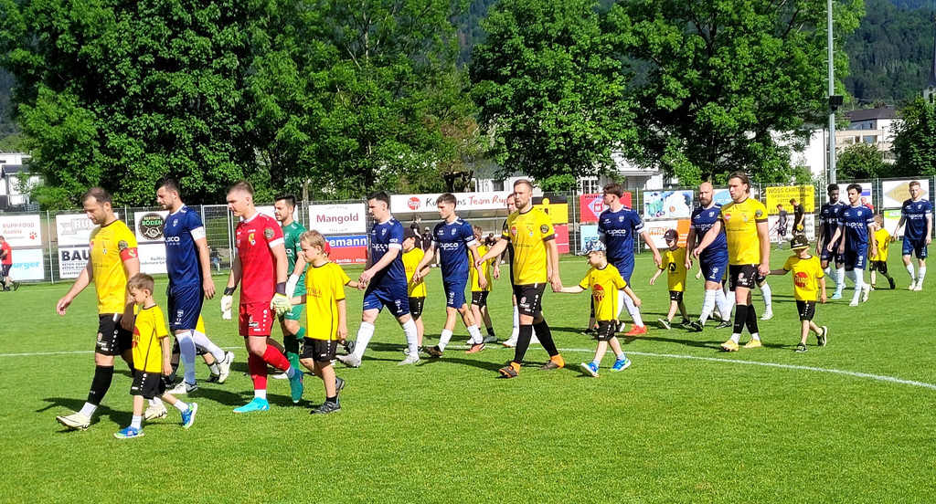 H__rbranz FUSSBALL Spiel gegen Lochau DERBY VOL REIHUNG 18-05-2024 _2_.jpg