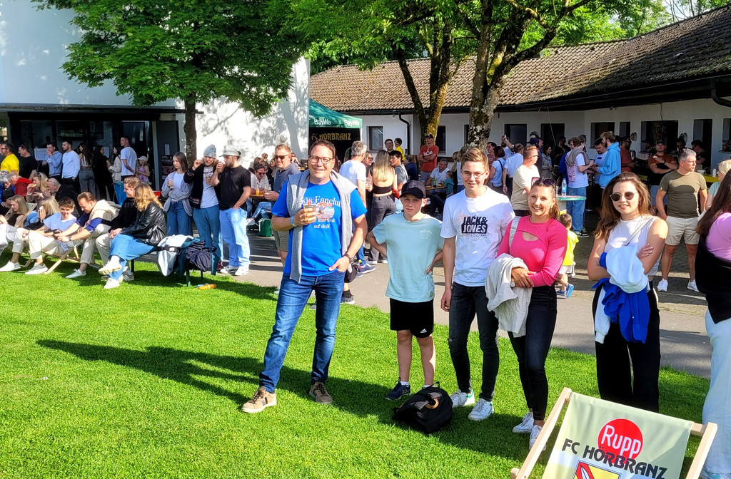 H__rbranz FUSSBALL Spiel gegen Lochau DERBY VOL REIHUNG 18-05-2024 _15b_ _4_.jpg