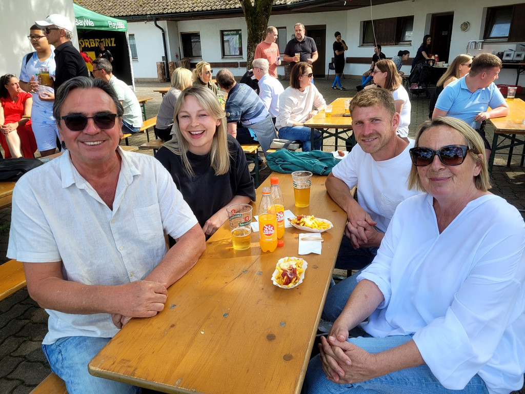 H__rbranz FUSSBALL Spiel gegen Lochau DERBY VOL REIHUNG 18-05-2024 _19a_ _2_.jpg