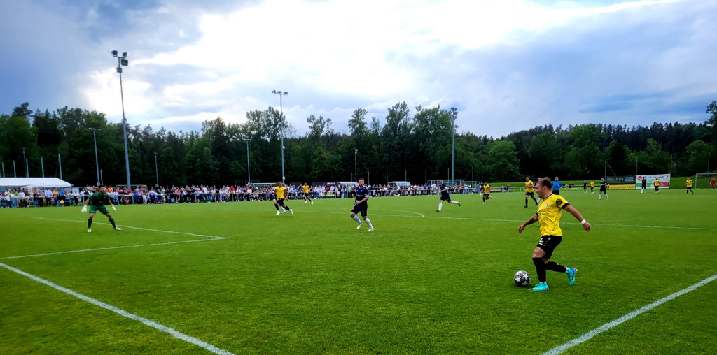 H__rbranz FUSSBALL Spiel gegen Lochau DERBY VOL REIHUNG 18-05-2024 _23_.jpg