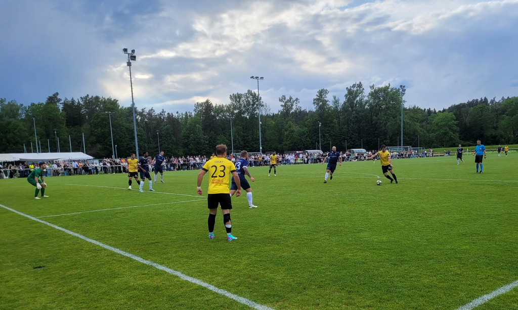 H__rbranz FUSSBALL Spiel gegen Lochau DERBY VOL REIHUNG 18-05-2024 _24_.jpg