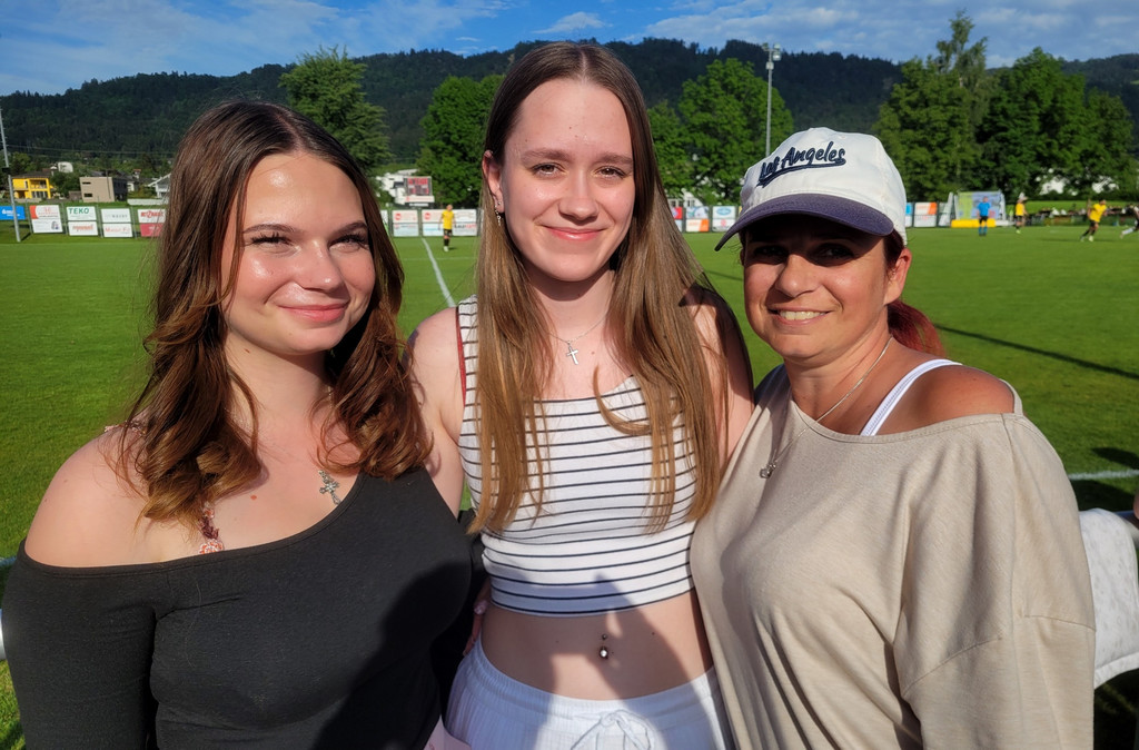 H__rbranz FUSSBALL Spiel gegen Lochau DERBY VOL REIHUNG 18-05-2024 _26f_ _2_.jpg