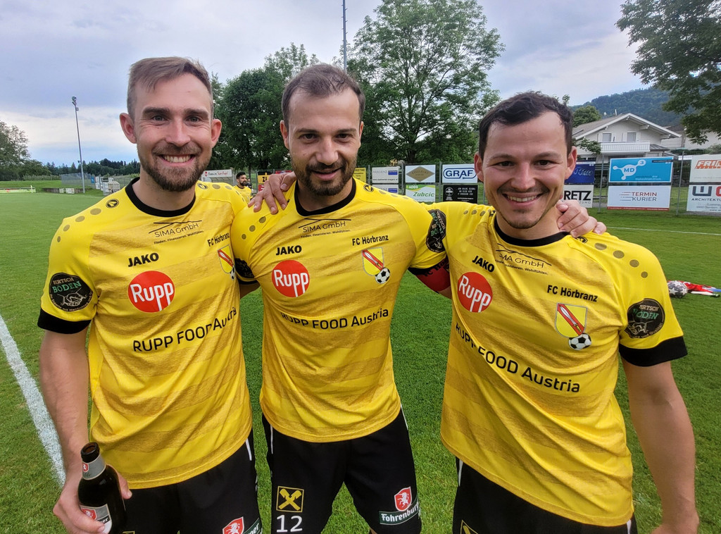 H__rbranz FUSSBALL Spiel gegen Lochau DERBY VOL REIHUNG 18-05-2024 _32_.jpg