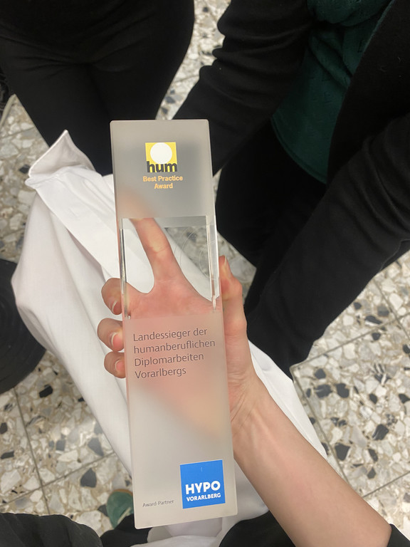 5aMP_HUM_Award_13.jpeg