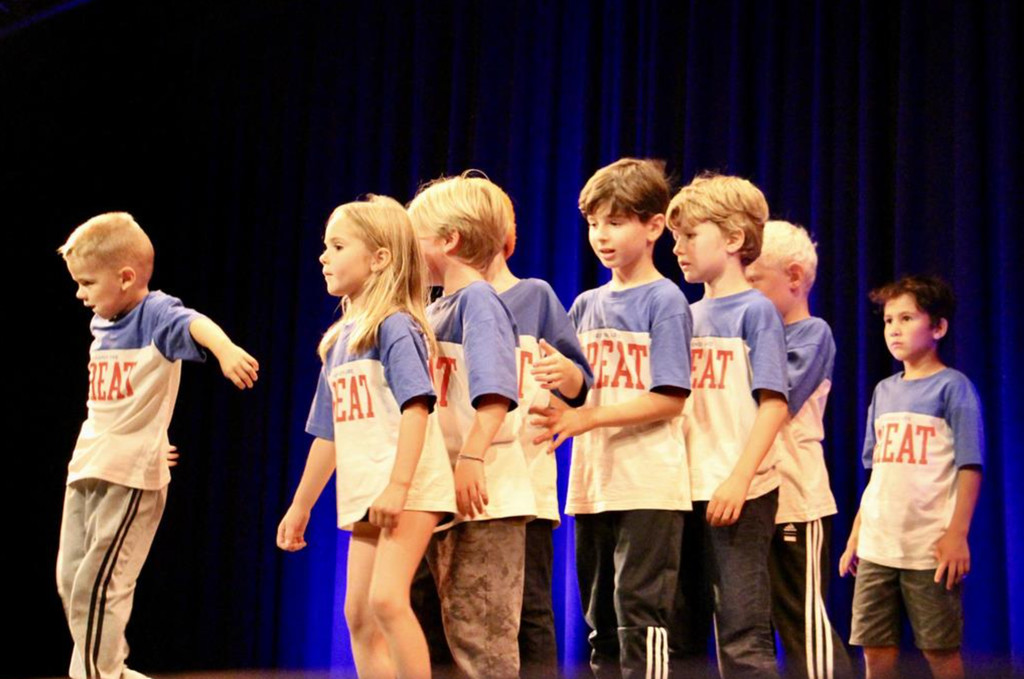 Soulbox-Danceschool_SHOWBOX_3.jpg