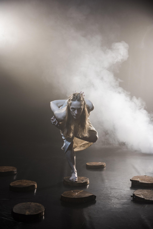 24 james wilton dance LORE c Chris Nash _2_.jpg